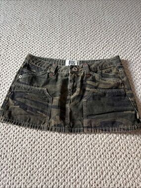 BDG Olive & Dark Green Camo Mini Skirt